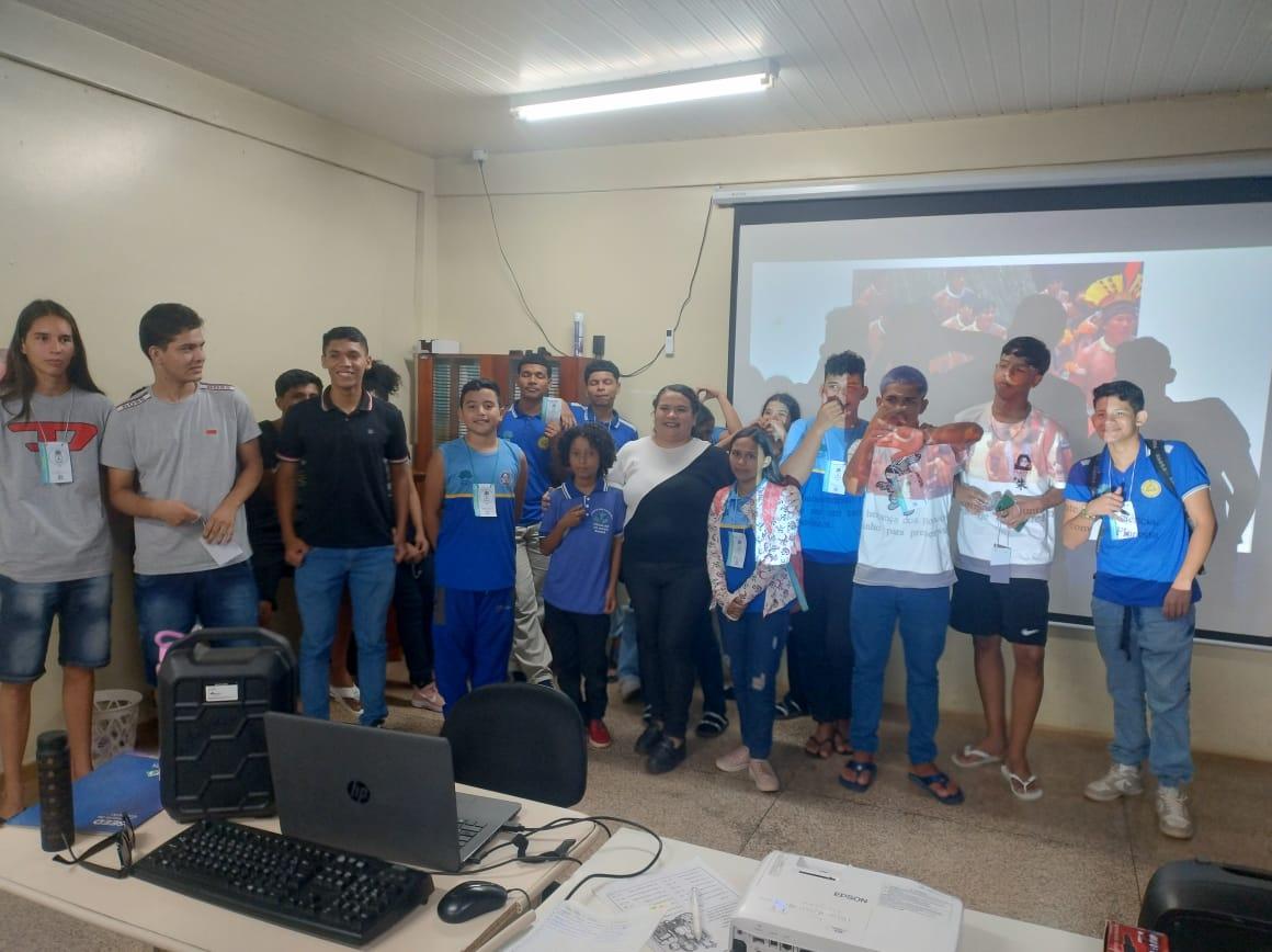 Mostra Científica e Cultural da Escola Estadual Maria do Carmo Viana: Uma Celebração de Conhecimento e Cultura