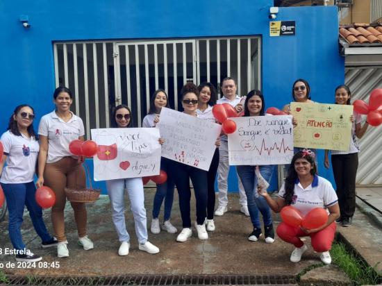 Alunos da Escola Técnica Madre Tereza promovem blitz educativa no Mês de Conscientização da Doação de Sangue