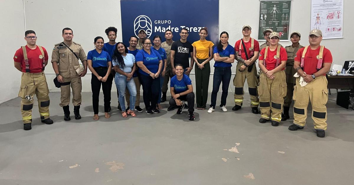 Colaboradores da Escola Técnica Madre Tereza Macapá Recebem Treinamento de Combate a Incêndio