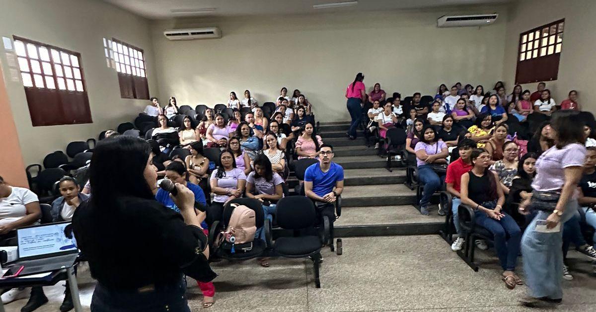 Grupo Madre Tereza realiza palestra em alusão ao Março Lilás