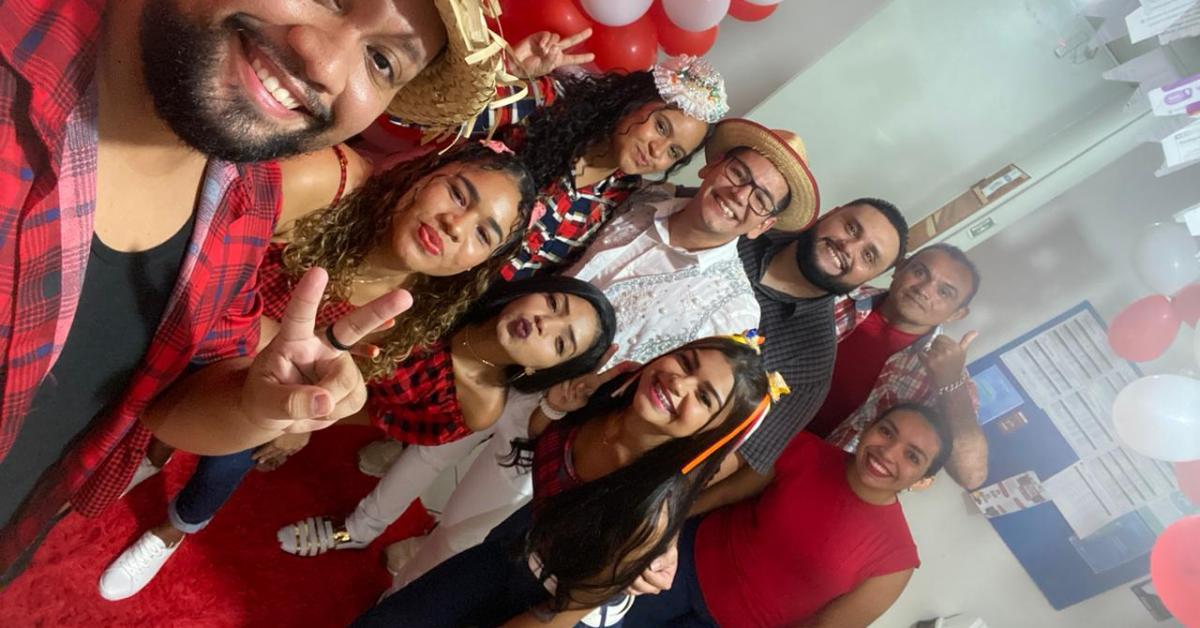 Turma de Técnico em Enfermagem Celebra o Dia Mundial do Doador de Sangue com Arraiá Especial