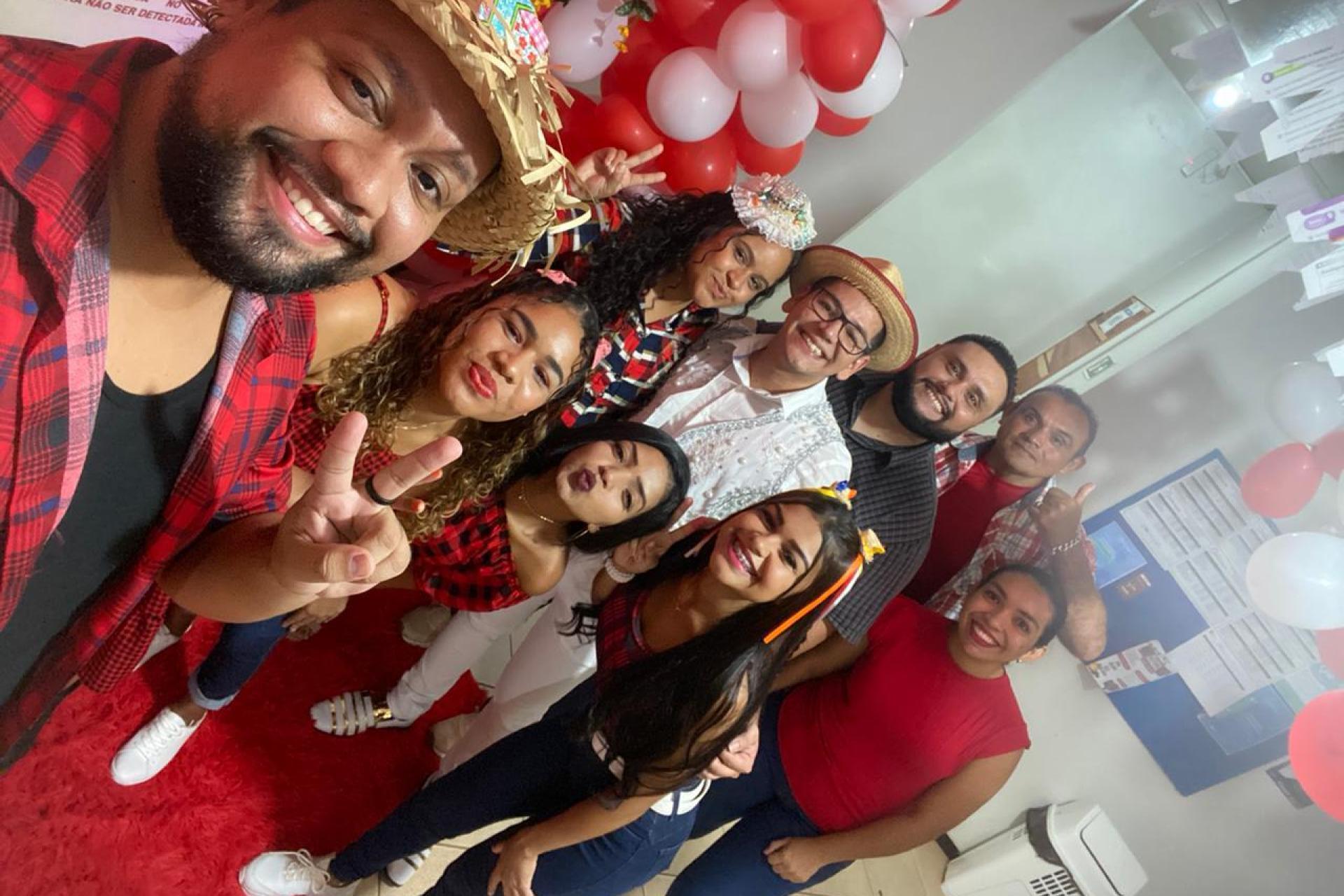 Turma de Técnico em Enfermagem Celebra o Dia Mundial do Doador de Sangue com Arraiá Especial