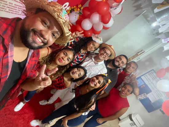 Turma de Técnico em Enfermagem Celebra o Dia Mundial do Doador de Sangue com Arraiá Especial